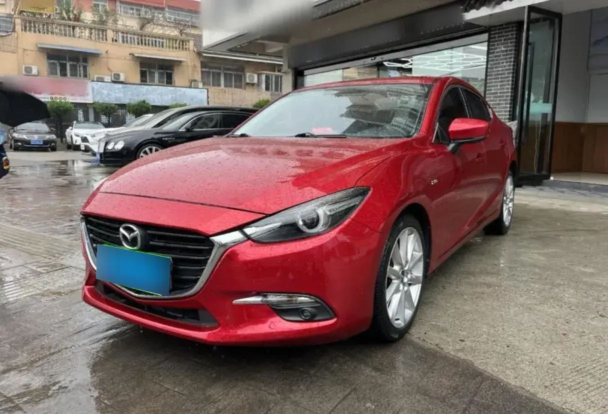 2017 Mazda 3 Axela 2.0L 158HP L4 6AT