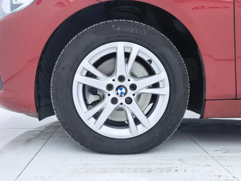 2015 BMW 2 Series SUV 1.5T 136HP L3 6AT,autocango,china used car exporter,china ev exporter,chinese used car exporter,chinese used ev exporter