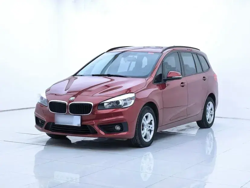 2015 BMW 2 Series SUV 1.5T 136HP L3 6AT