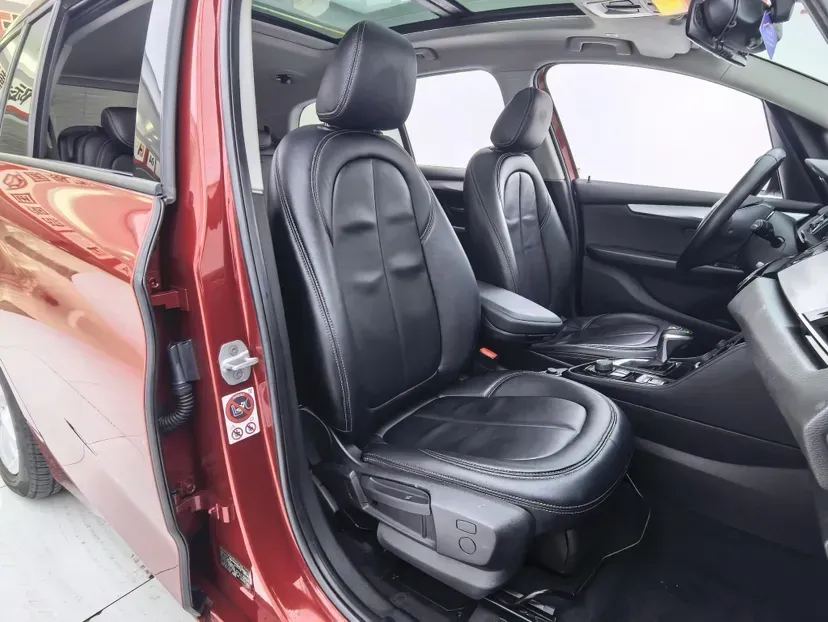 2015 BMW 2 Series SUV 1.5T 136HP L3 6AT,autocango,china used car exporter,china ev exporter,chinese used car exporter,chinese used ev exporter