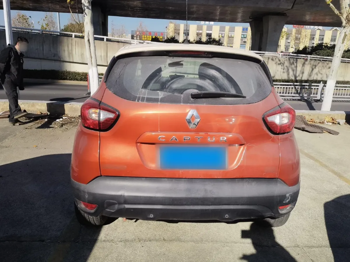 2015 Renault Captur 1.2T 116HP L4 6DCT,autocango,china used car exporter,china ev exporter,chinese used car exporter,chinese used ev exporter