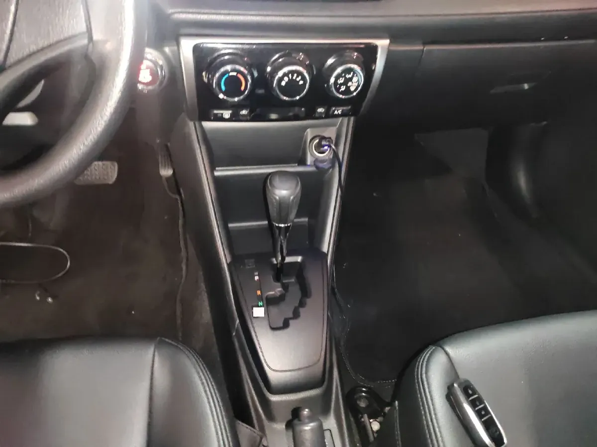 2016 Toyota Yaris L 1.5L 107HP L4 CVT,autocango,china used car exporter,china ev exporter,chinese used car exporter,chinese used ev exporter