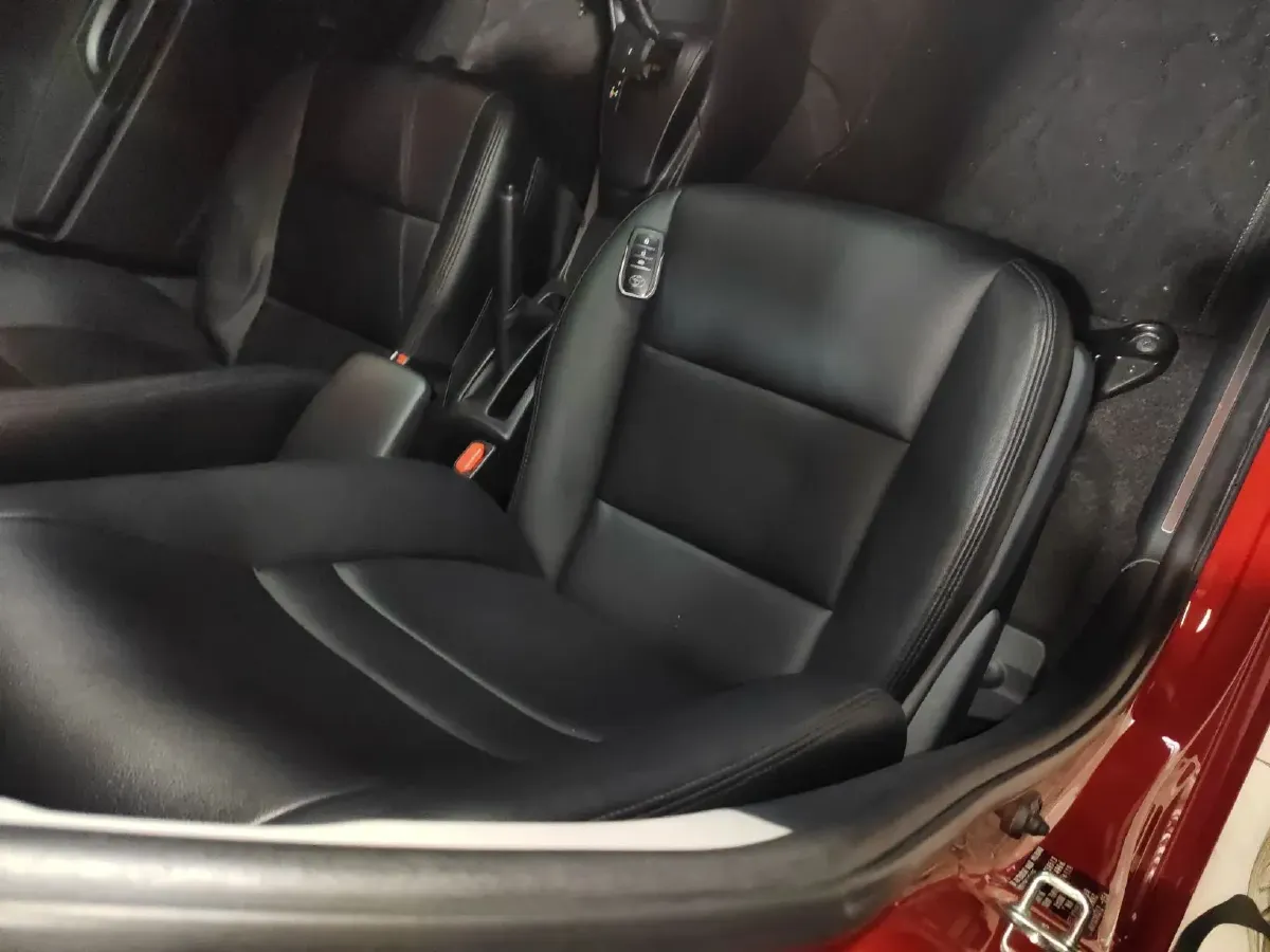 2016 Toyota Yaris L 1.5L 107HP L4 CVT,autocango,china used car exporter,china ev exporter,chinese used car exporter,chinese used ev exporter