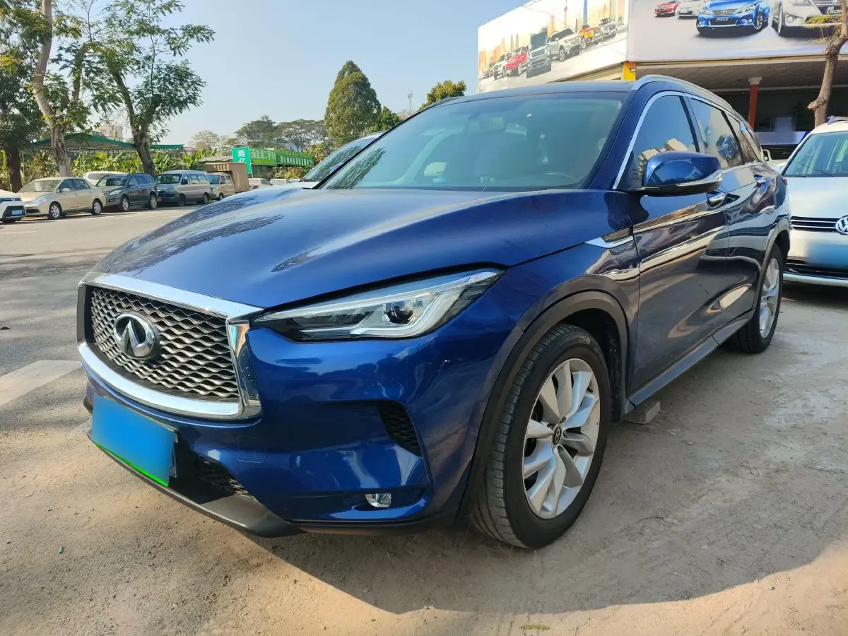 2018 Infiniti QX50 2.0T 245HP L4 CVT