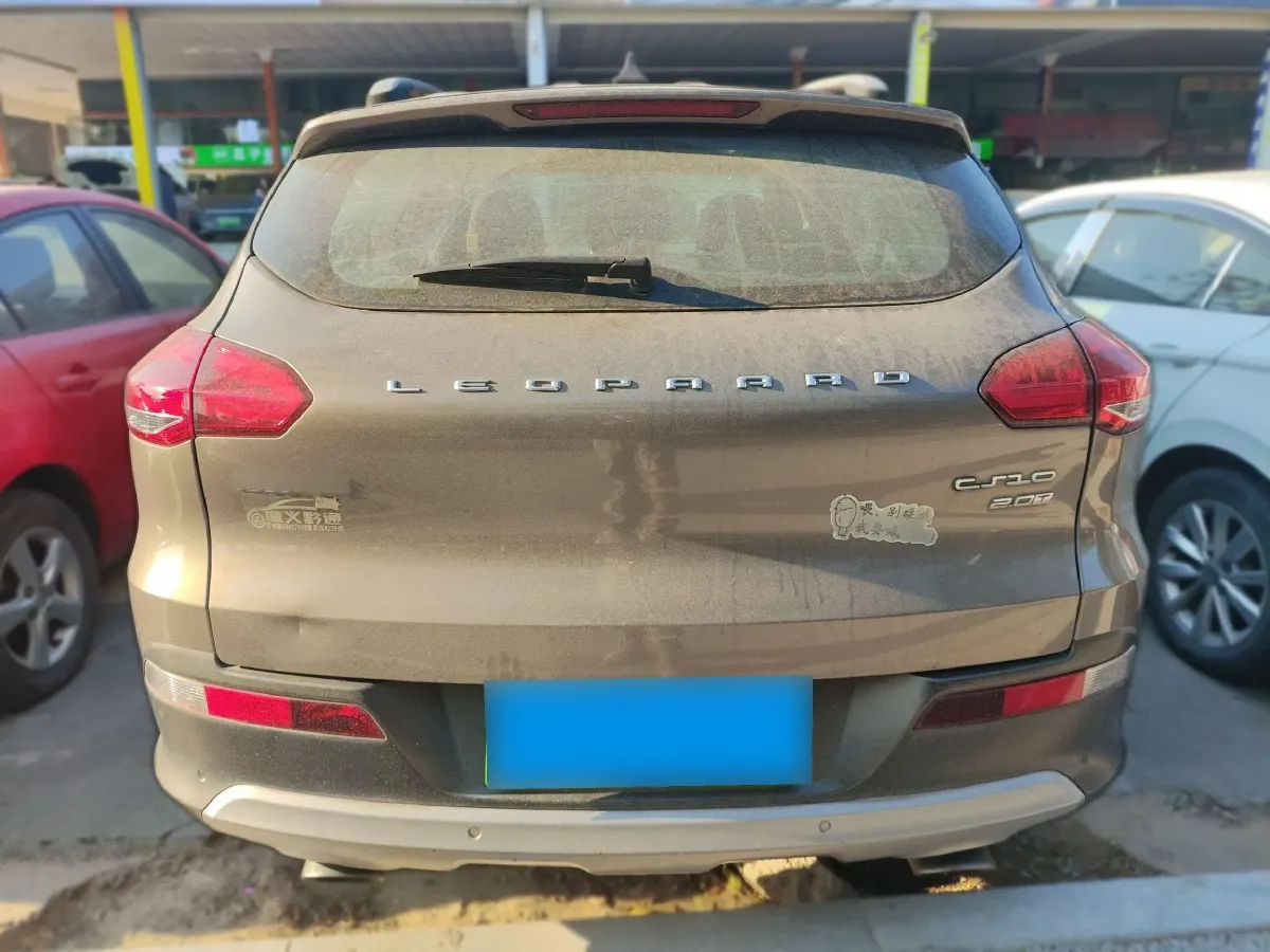 2015 Leopaard CS10 2.0T 177HP L4 6MT,autocango,china used car exporter,china ev exporter,chinese used car exporter,chinese used ev exporter