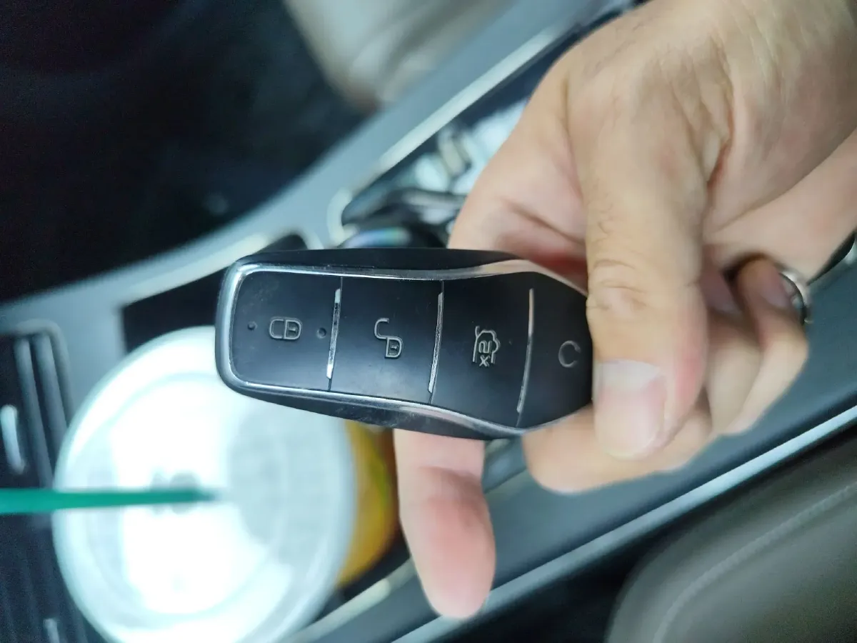 2022 BYD Han 1.5T 139HP L4 E-CVT PHEV 18.3KWH,autocango,china used car exporter,china ev exporter,chinese used car exporter,chinese used ev exporter