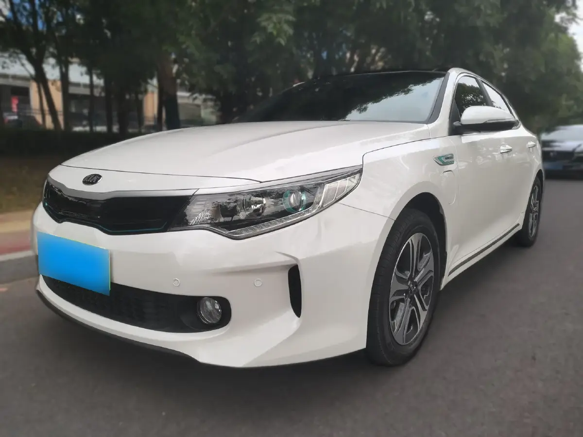 2019 Kia K5 2.0L 156HP L4 6AT PHEV 12.9KWH