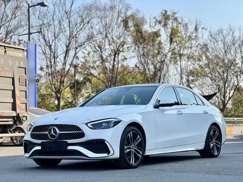 2025 Mercedes-Benz C Class 1.5T 204HP L4 9AT