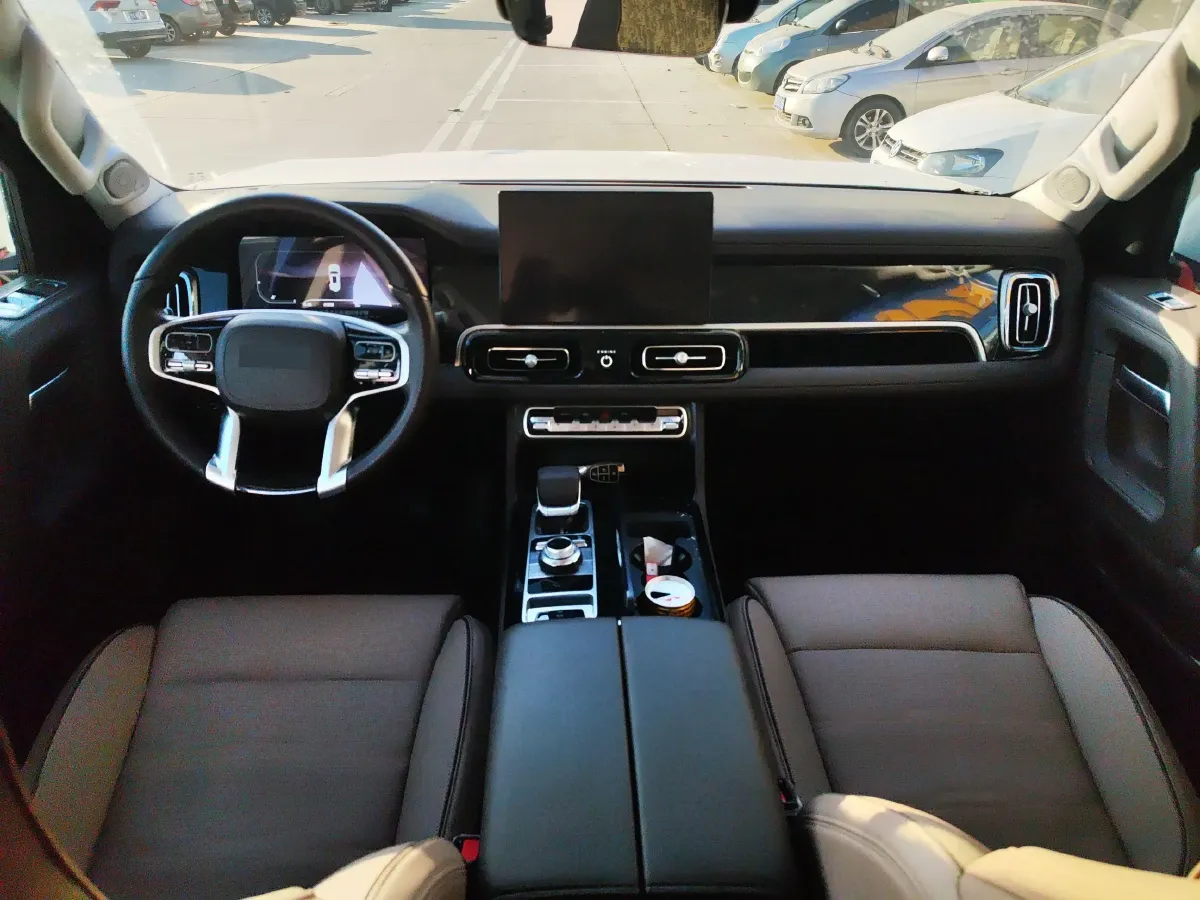 2022 BeiJing BJ60 2.0T 267HP L4 8AT,autocango,china used car exporter,china ev exporter,chinese used car exporter,chinese used ev exporter