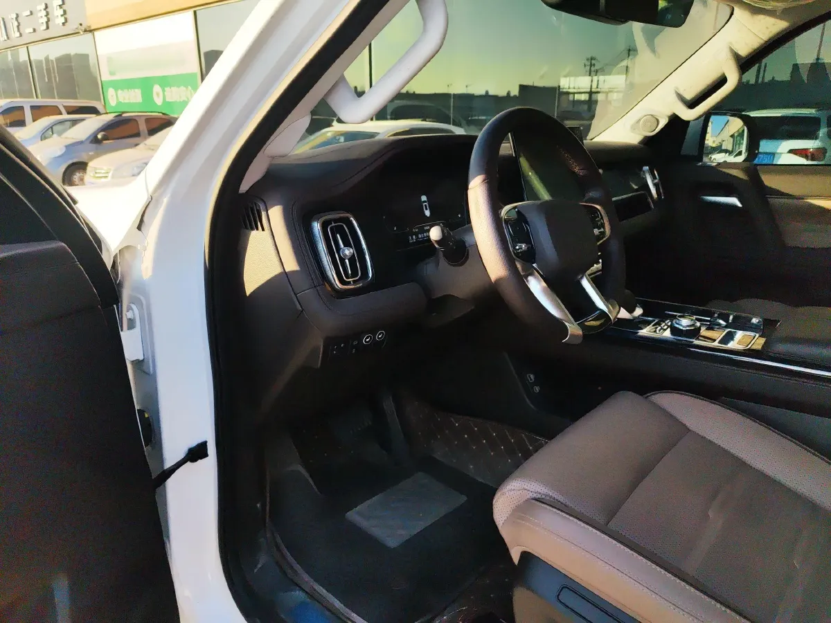 2022 BeiJing BJ60 2.0T 267HP L4 8AT,autocango,china used car exporter,china ev exporter,chinese used car exporter,chinese used ev exporter