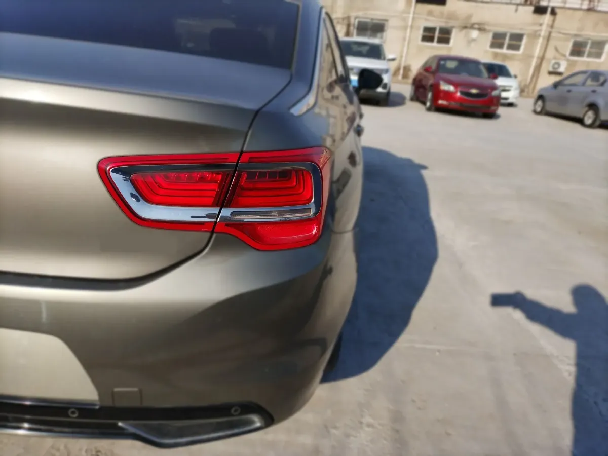 2014 DS 5LS 1.8L 139HP L4 6AT,autocango,china used car exporter,china ev exporter,chinese used car exporter,chinese used ev exporter