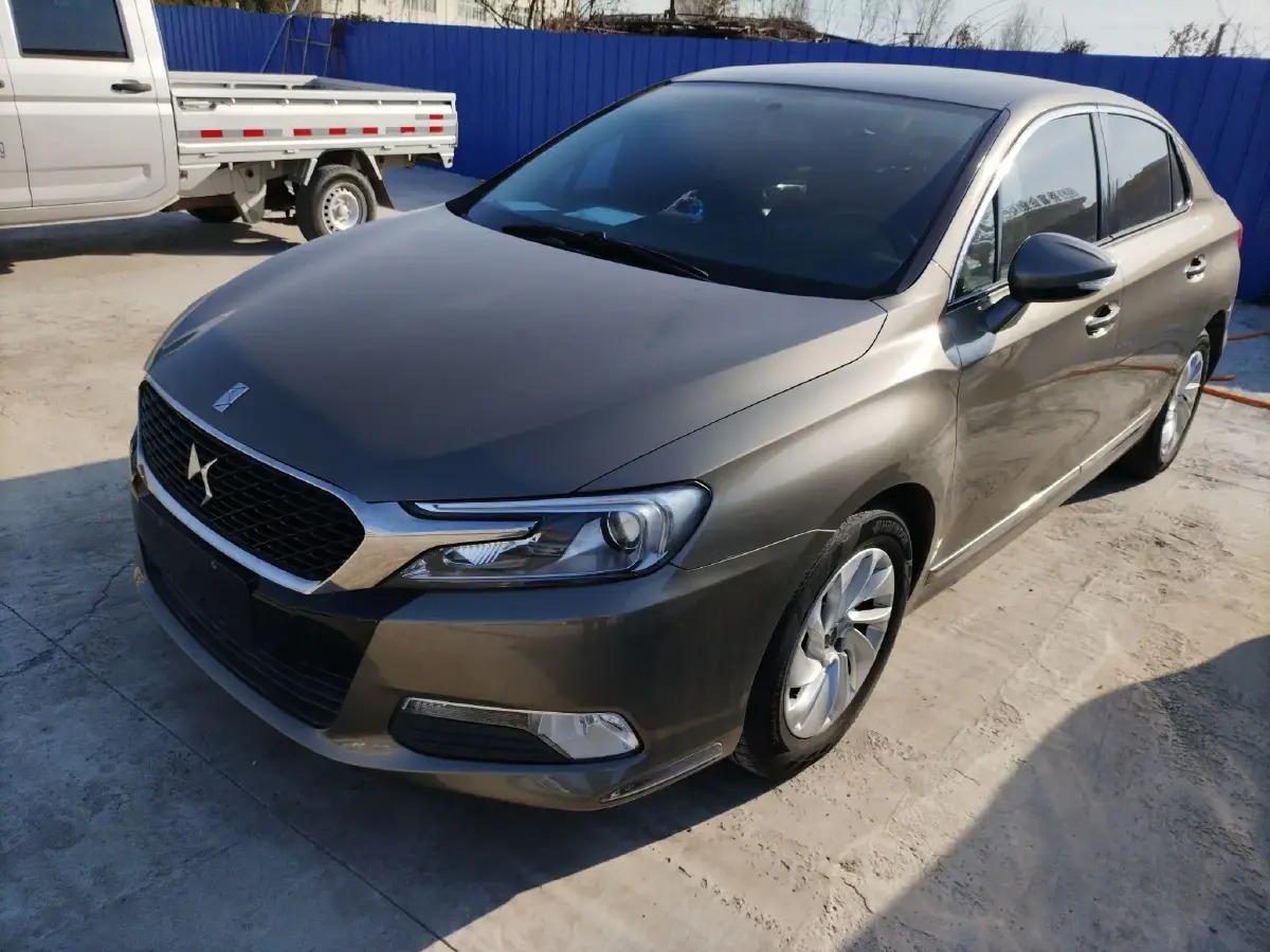 2014 DS 5LS 1.8L 139HP L4 6AT