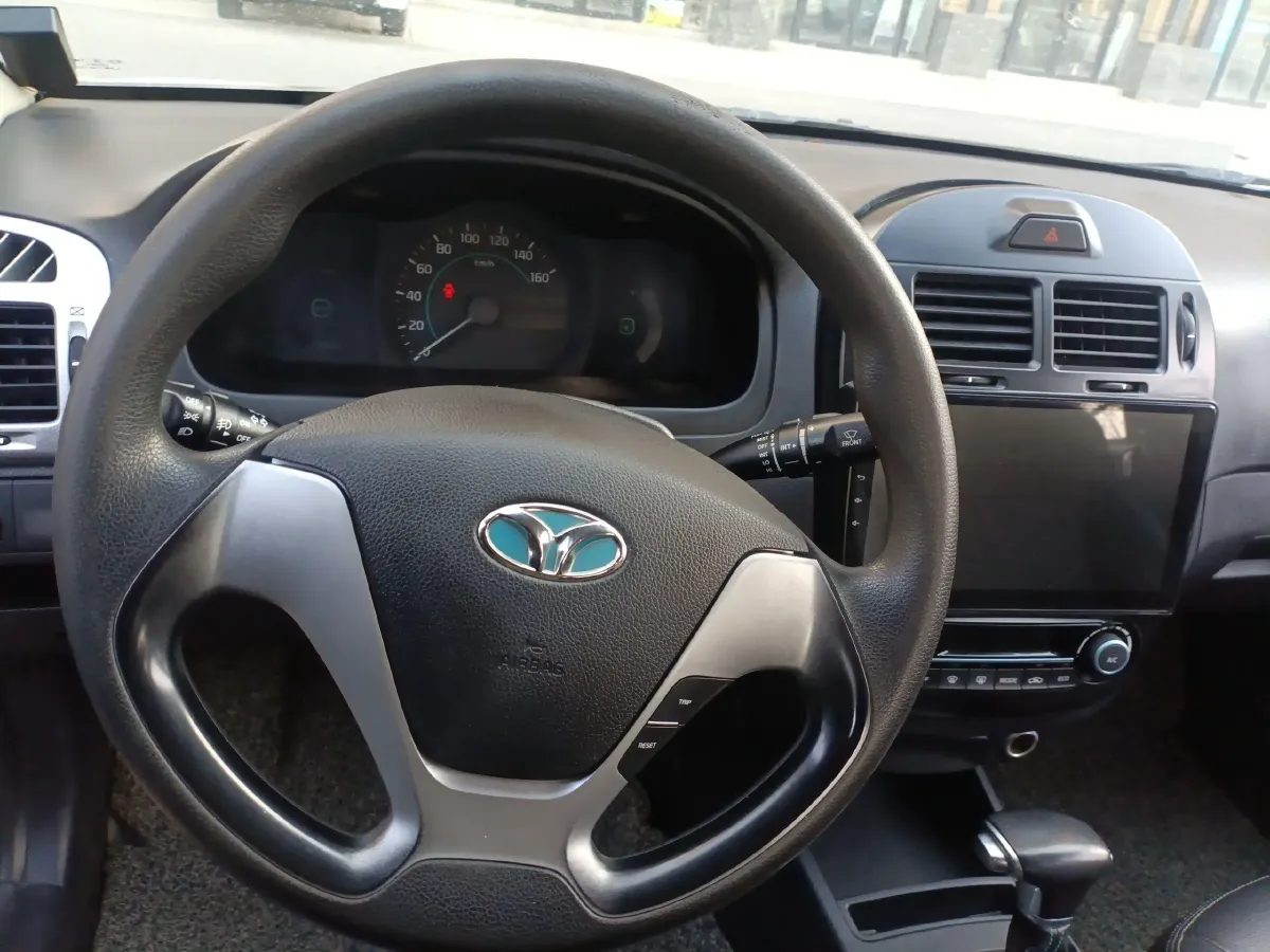 2017 Horki 300E BEV 37.58KWH,autocango,china used car exporter,china ev exporter,chinese used car exporter,chinese used ev exporter