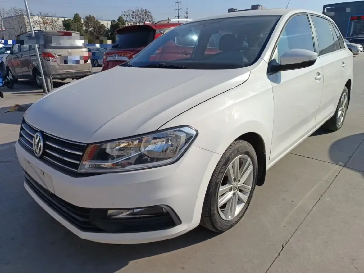 2015 Volkswagen Santana 1.6L 110HP L4 5MT