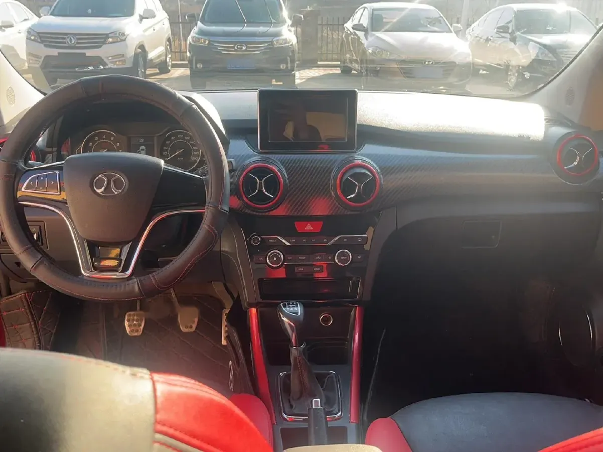 2015 BeiJing Auto Senova X25 1.5L 116HP L4 5MT,autocango,china used car exporter,china ev exporter,chinese used car exporter,chinese used ev exporter