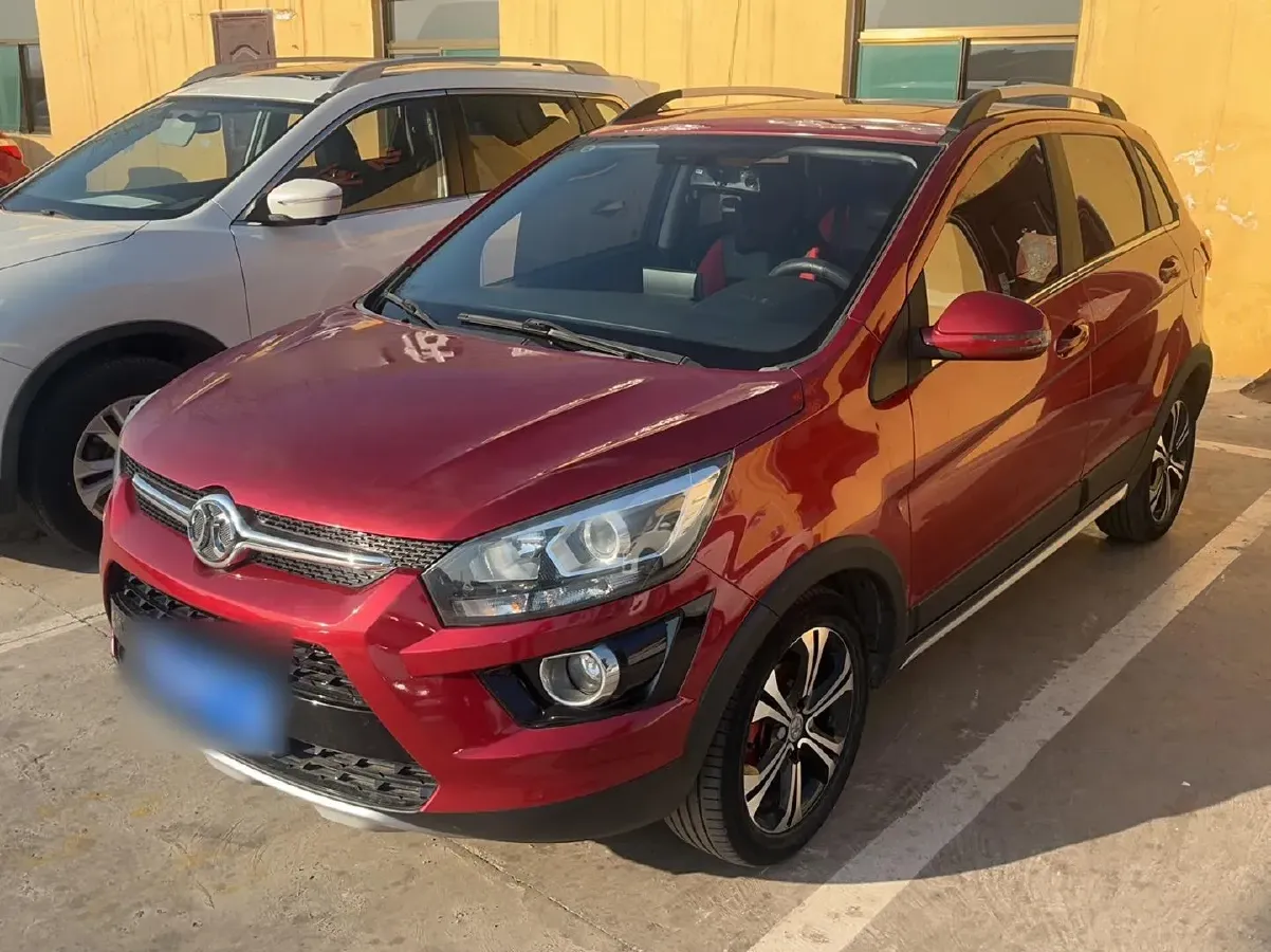 2015 BeiJing Auto Senova X25 1.5L 116HP L4 5MT,autocango,china used car exporter,china ev exporter,chinese used car exporter,chinese used ev exporter