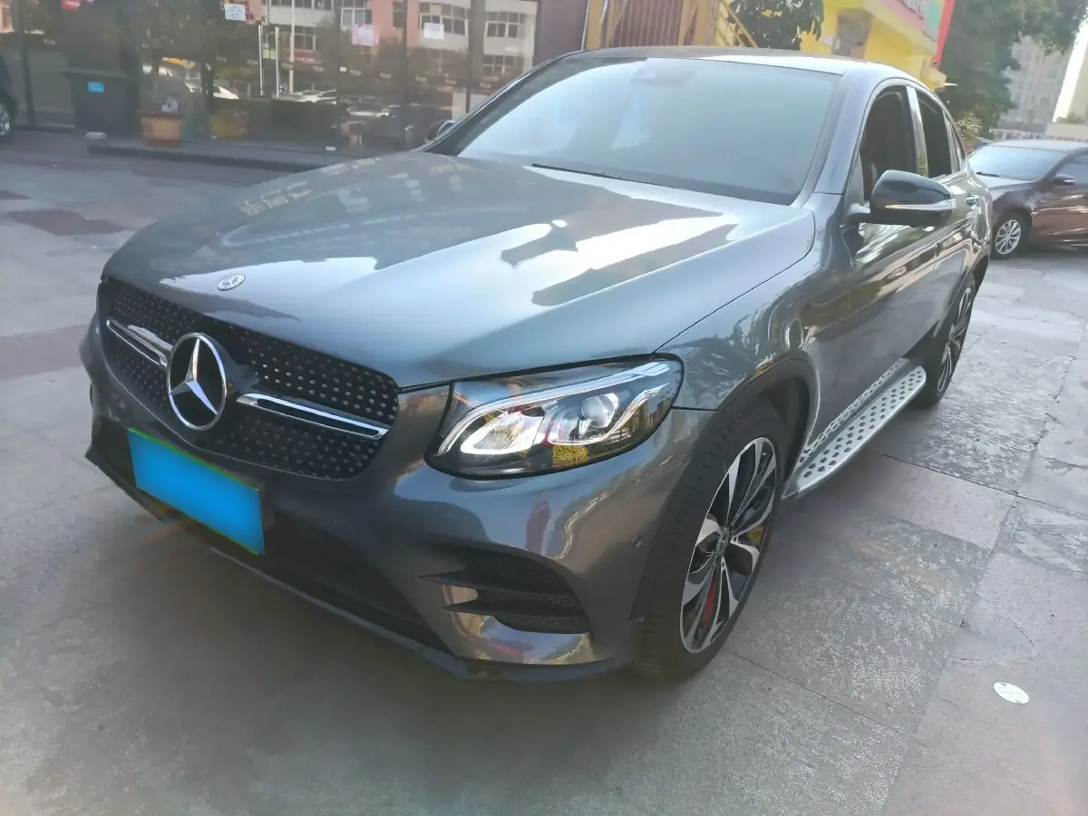 2019 Mercedes-Benz GLC Coupe 2.0T 211HP L4 9AT