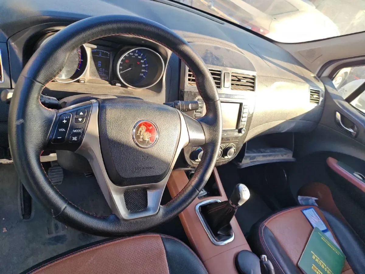 2015 DongFeng Forthing Joyear X5 1.8T 160HP L4 5MT,autocango,china used car exporter,china ev exporter,chinese used car exporter,chinese used ev exporter