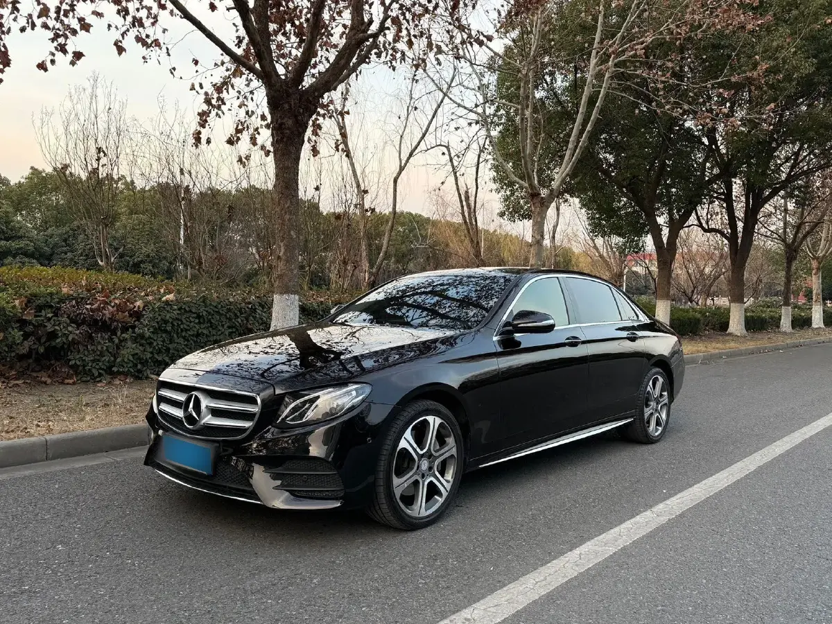 2016 Mercedes-Benz E Class 2.0T 245HP L4 9AT