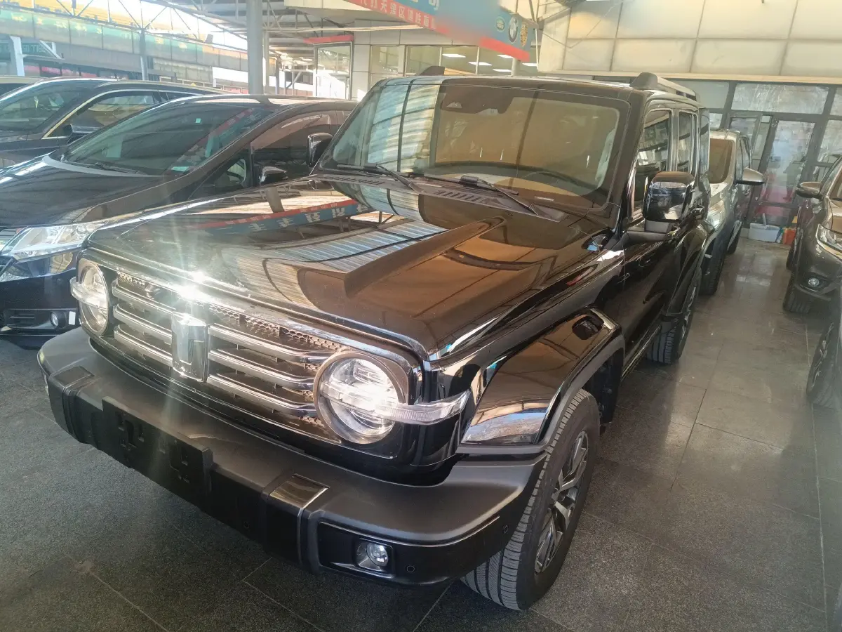 2021 Tank 300 2.0T 227HP L4 8AT