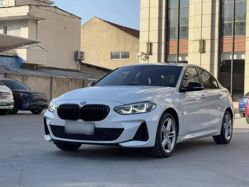 2021 BMW 1 Series 1.5T 140HP L3 7DCT