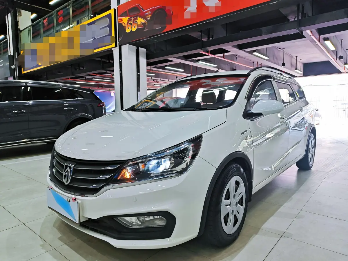 2017 BaoJun 310W 1.5L 112HP L4 6MT