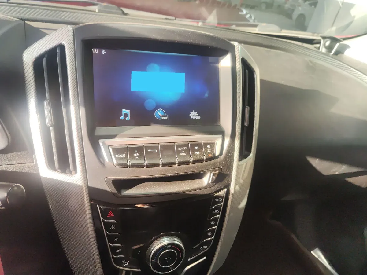 2015 Luxgen 6 SUV 1.8T 180HP L4 6AT,autocango,china used car exporter,china ev exporter,chinese used car exporter,chinese used ev exporter