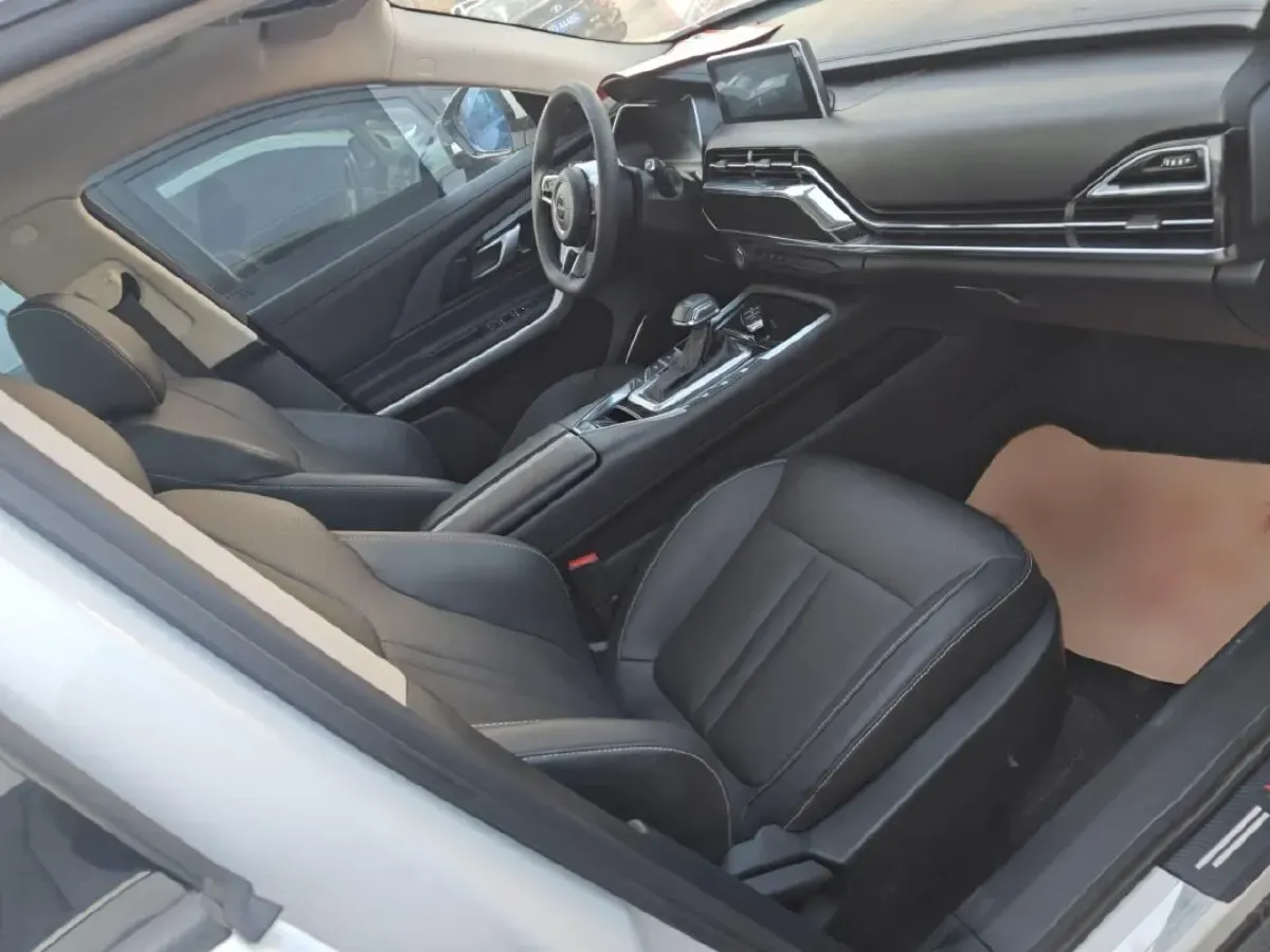 2018 Zotye T500 1.5T 156HP L4 6AT,autocango,china used car exporter,china ev exporter,chinese used car exporter,chinese used ev exporter