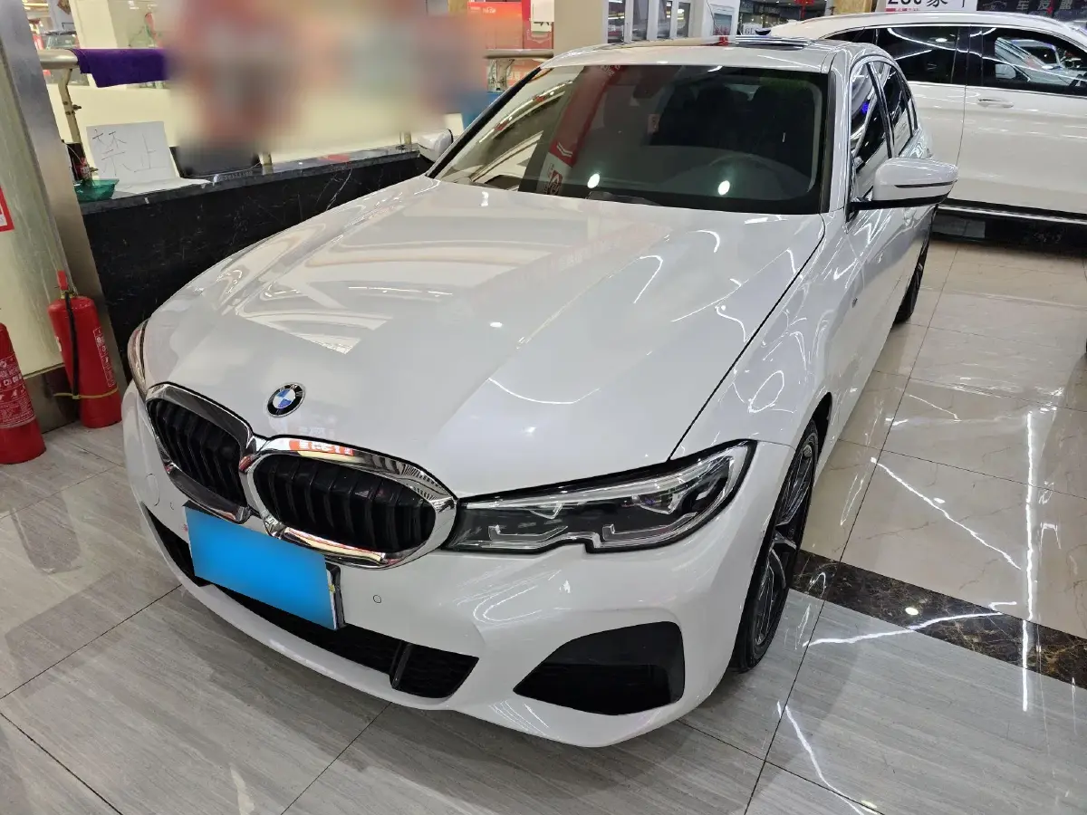 2021 BMW 3 Series 2.0T 156HP L4 8AT