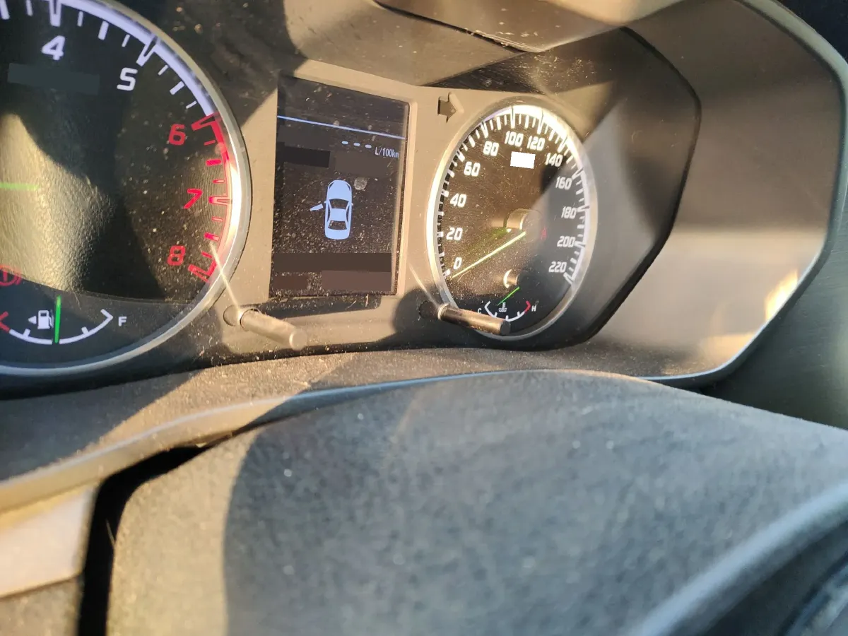 2017 HaiMa M3 1.5L 112HP L4 5MT,autocango,china used car exporter,china ev exporter,chinese used car exporter,chinese used ev exporter