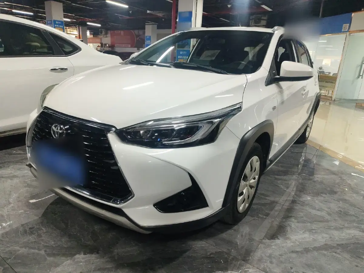 2020 Toyota Yaris L 1.5L 110HP L4 CVT