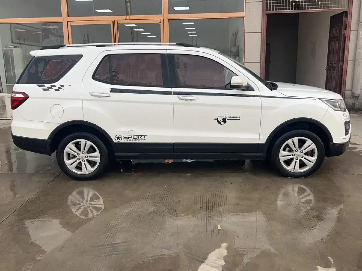 2016 ChangAn Oshan CX70 1.6L 117HP L4 5MT,autocango,china used car exporter,china ev exporter,chinese used car exporter,chinese used ev exporter