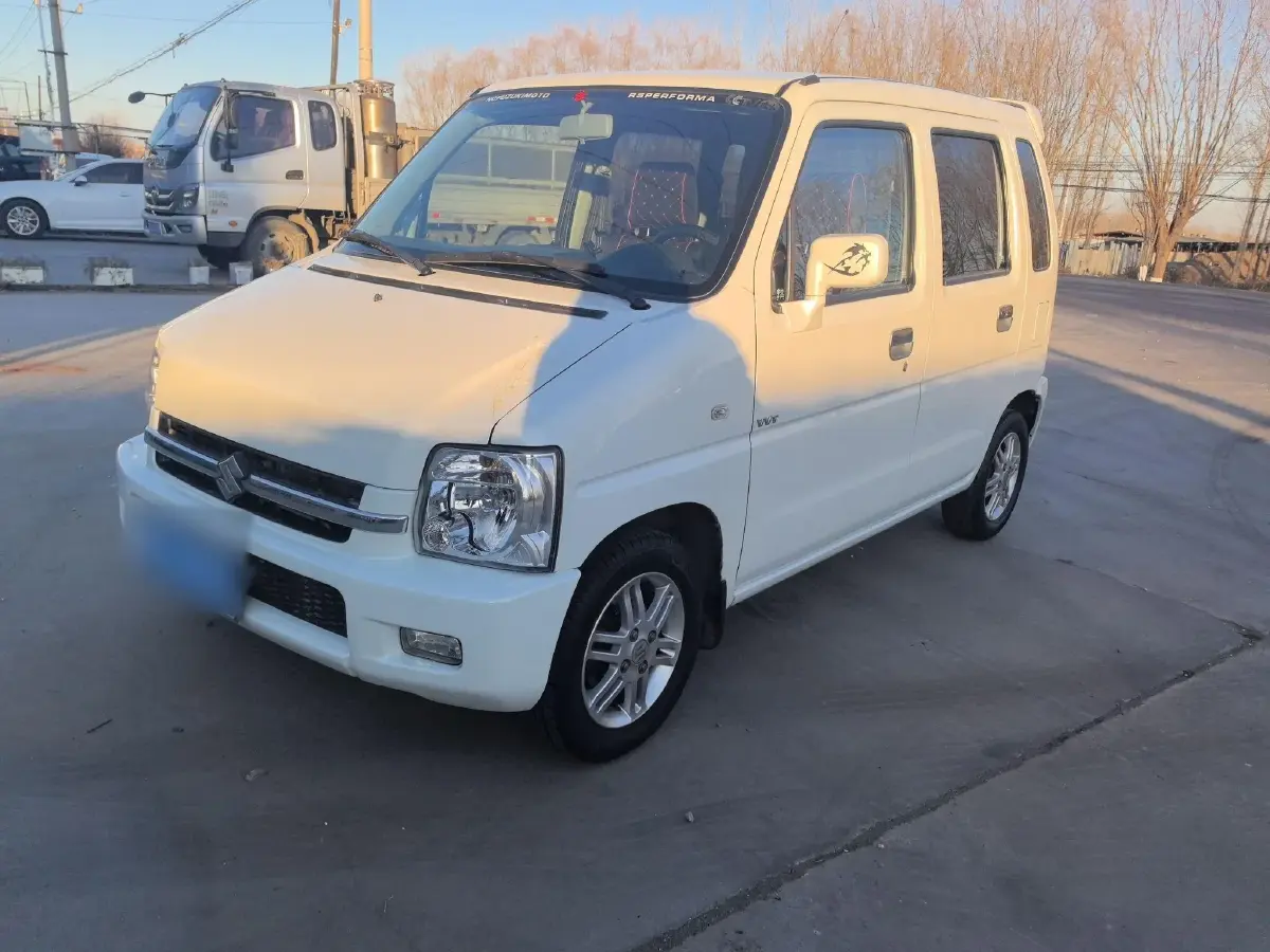 2016 Suzuki Wagon R 1.4L 97HP L4 5MT