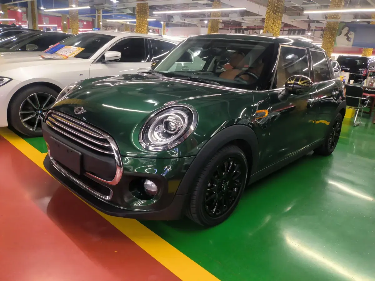 2016 MINI MINI 1.2T 102HP L3 6AT