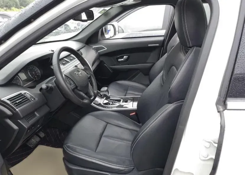 2018 Landwind X7 1.5T 163HP L4 8AT,autocango,china used car exporter,china ev exporter,chinese used car exporter,chinese used ev exporter