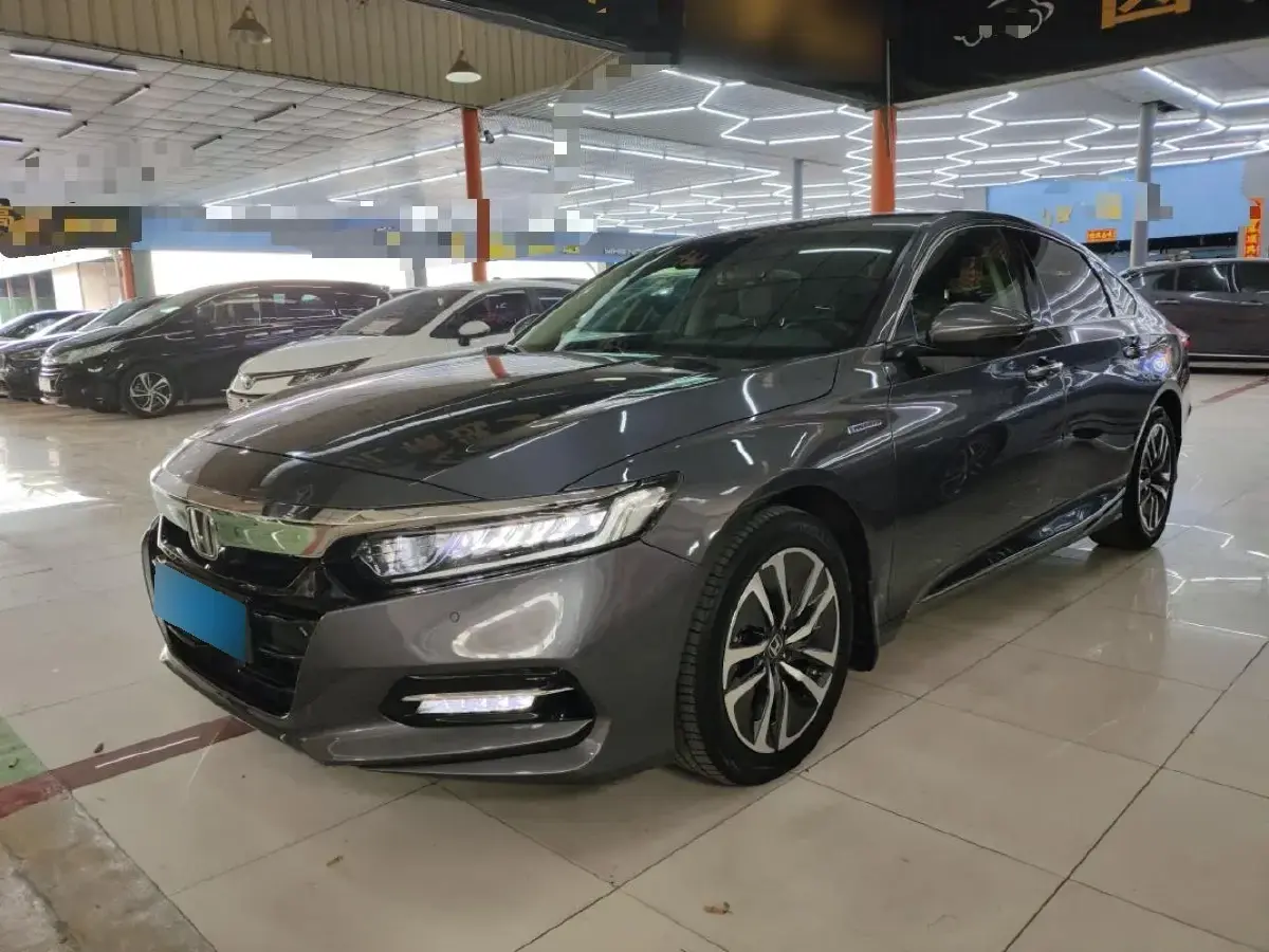 2018 Honda Accord 2.0L 146HP L4 E-CVT Hybrid