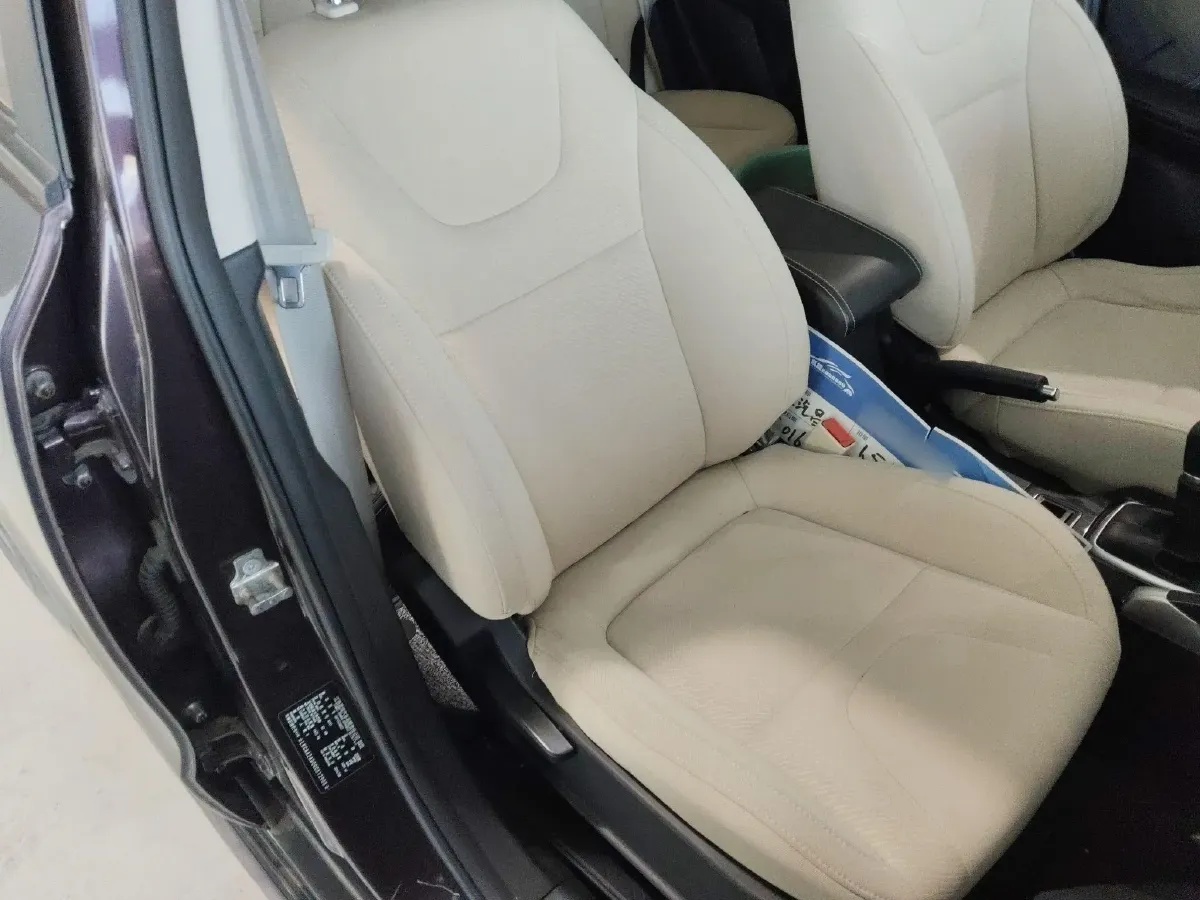 2016 BAIC ChangHe Q35 1.5L 116HP L4 5MT,autocango,china used car exporter,china ev exporter,chinese used car exporter,chinese used ev exporter