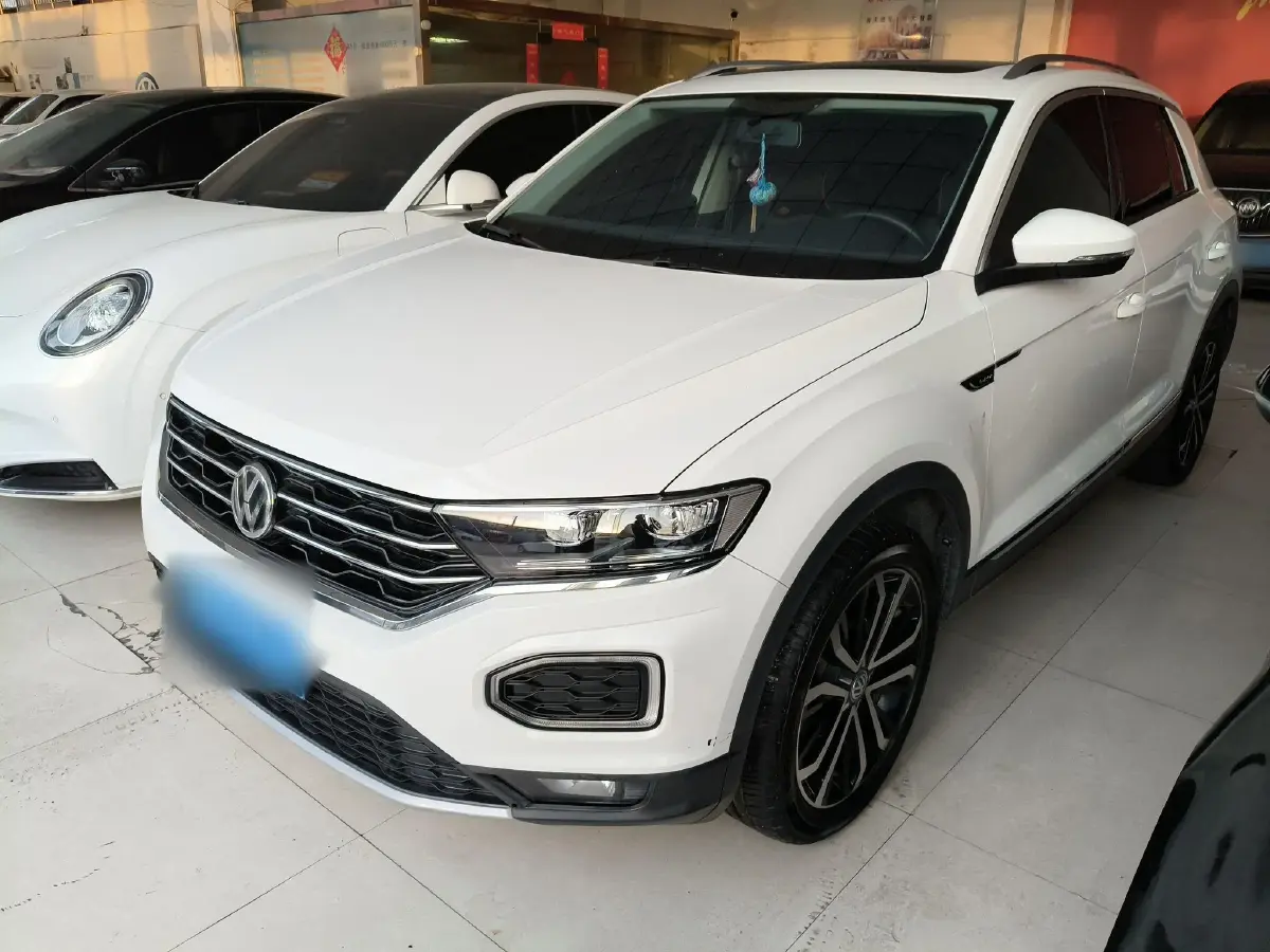 2020 Volkswagen T-Roc 1.4T 150HP L4 7DCT