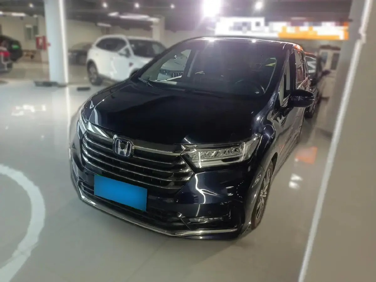 2022 Honda Odyssey 2.0L 146HP L4 E-CVT Hybrid
