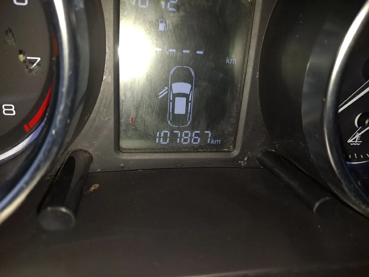 2017 Zotye T300 1.5L 112HP L4 5MT,autocango,china used car exporter,china ev exporter,chinese used car exporter,chinese used ev exporter