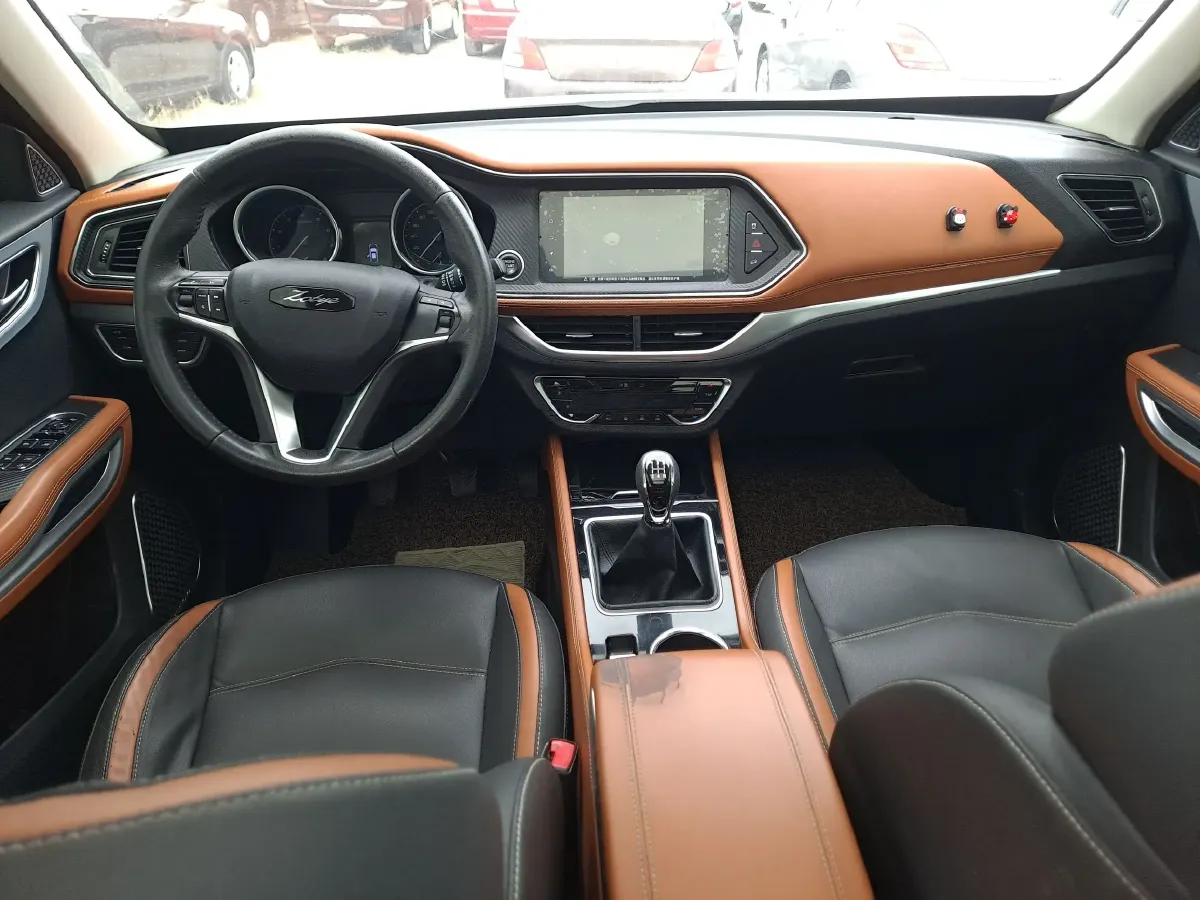 2017 Zotye T300 1.5L 112HP L4 5MT,autocango,china used car exporter,china ev exporter,chinese used car exporter,chinese used ev exporter