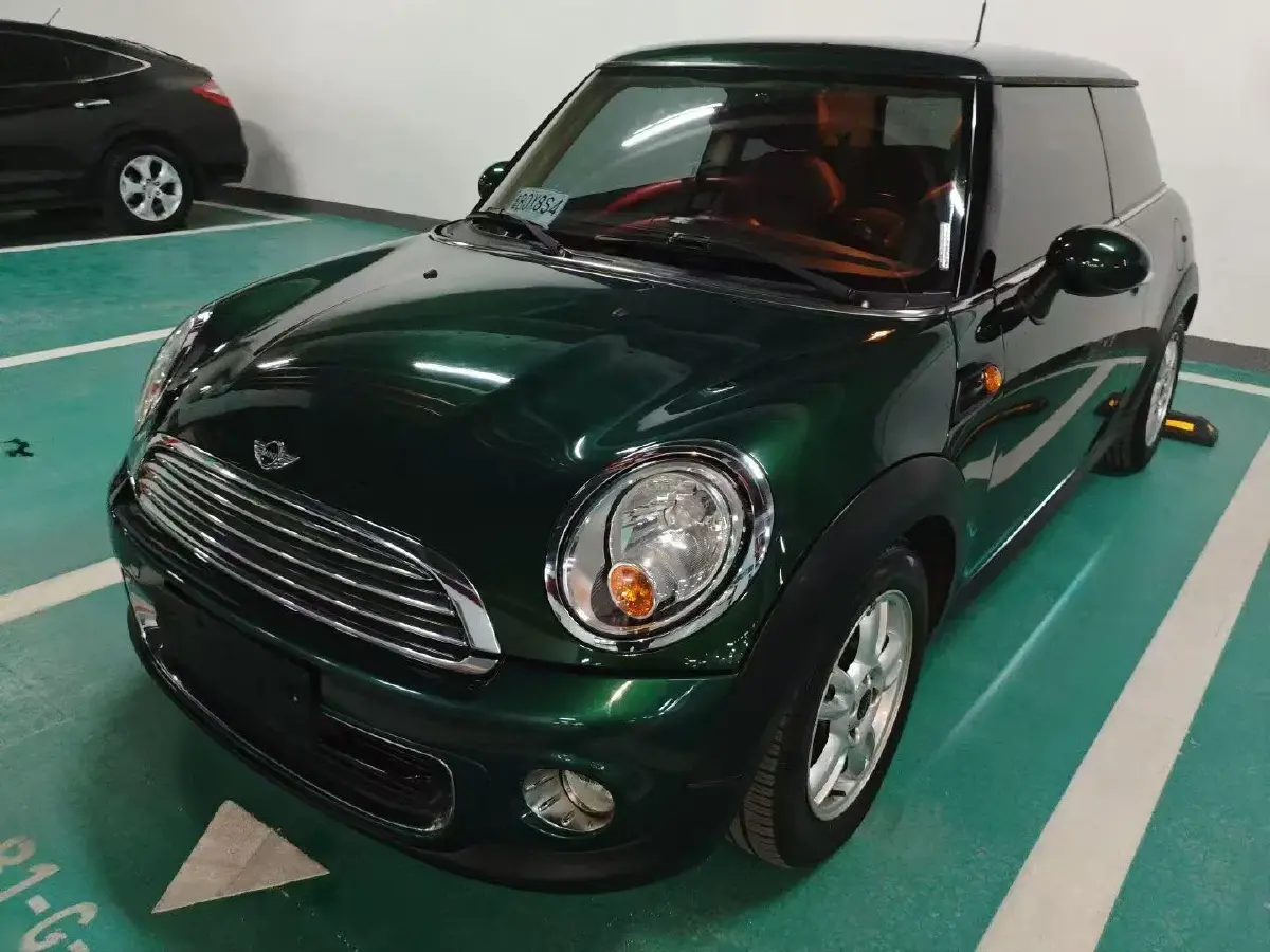 2011 MINI MINI 1.6L 98HP L4 6AT