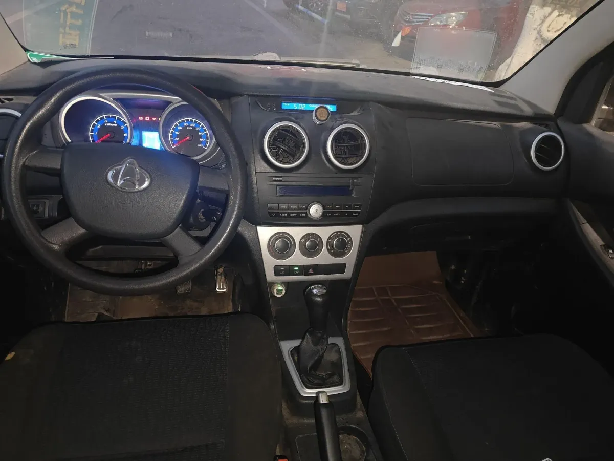 2014 ChangAn Kaicene Honor S 1.5L 106HP L4 5MT,autocango,china used car exporter,china ev exporter,chinese used car exporter,chinese used ev exporter