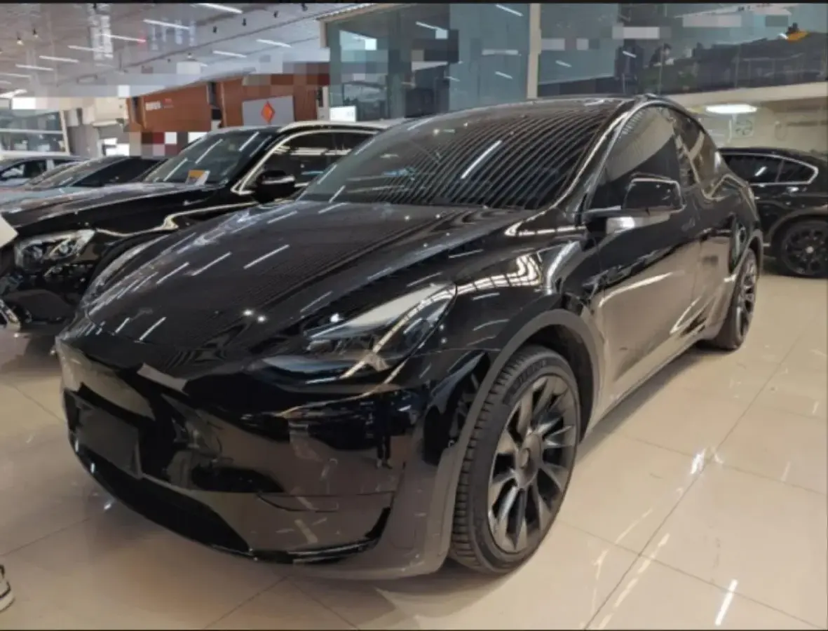 2022 Tesla Model Y BEV 60KWH