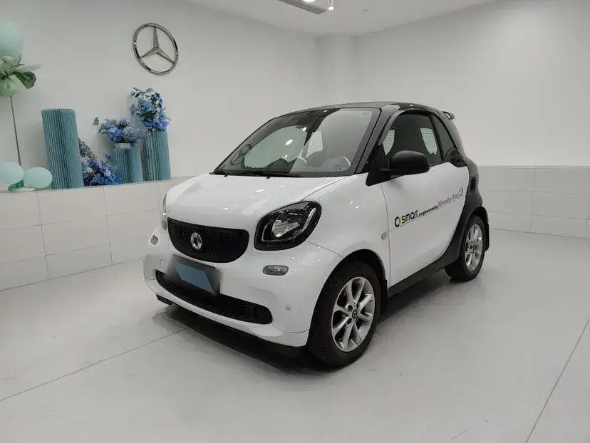 2015 Smart smart fortwo 1.0L 71HP L3 6DCT