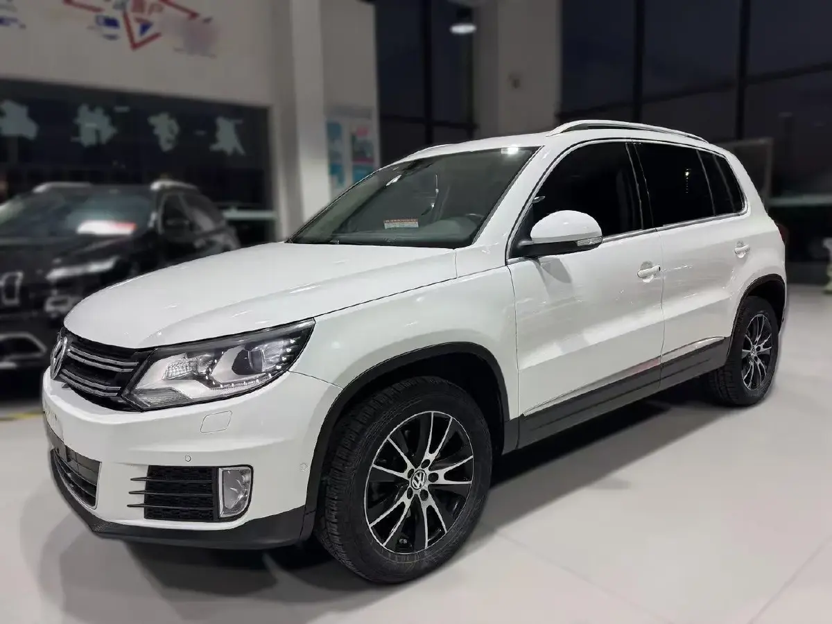 2013 Volkswagen Tiguan 1.8T 160HP L4 6AT