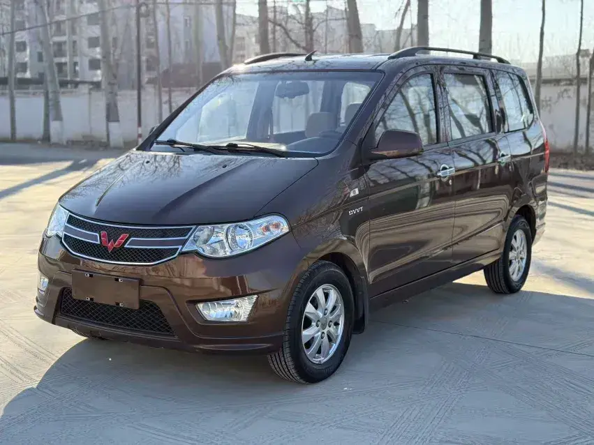 2014 WuLing HongGuang 1.5L 112HP L4 5MT