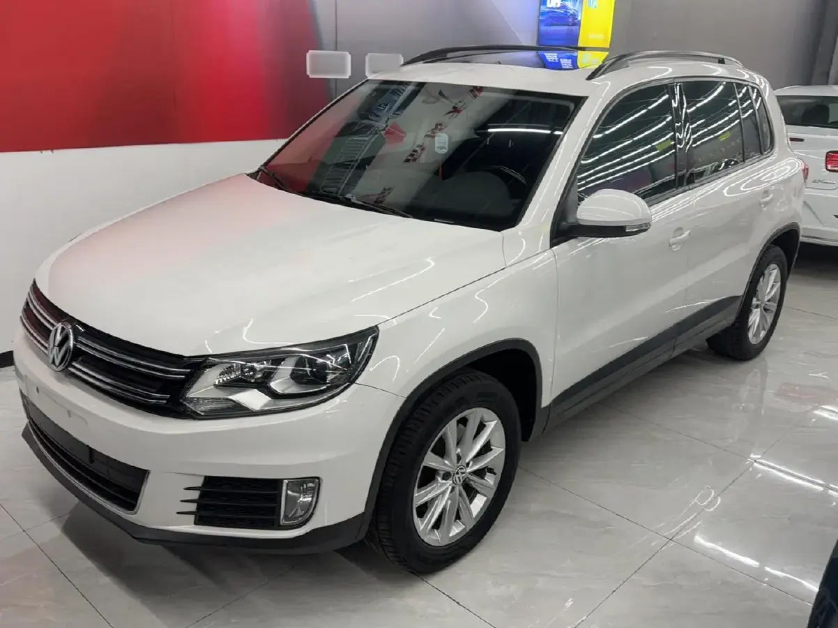 2015 Volkswagen Tiguan 1.8T 160HP L4 6AT