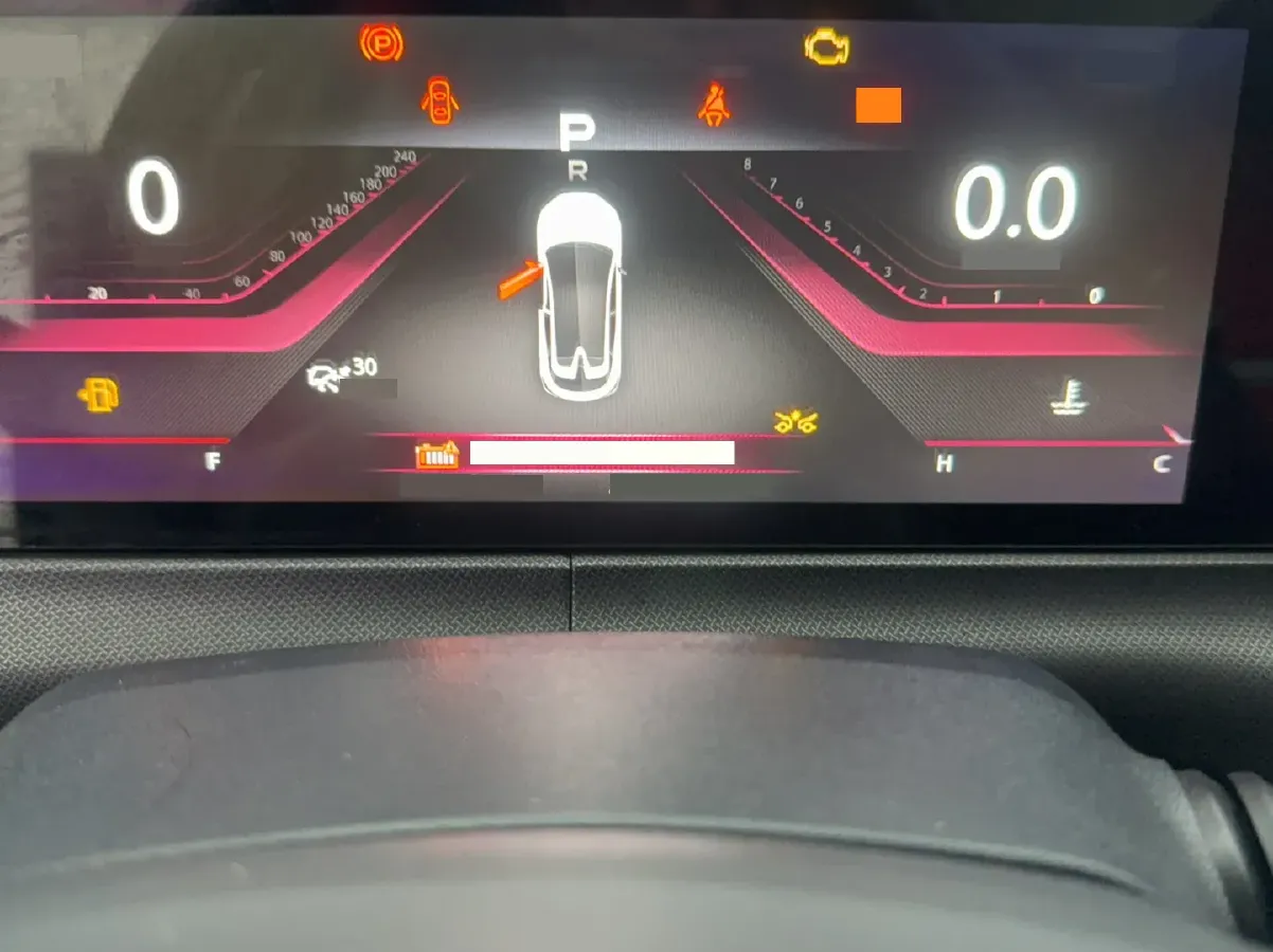 2020 ChangAn UNI-T 1.5T 180HP L4 7DCT,autocango,china used car exporter,china ev exporter,chinese used car exporter,chinese used ev exporter