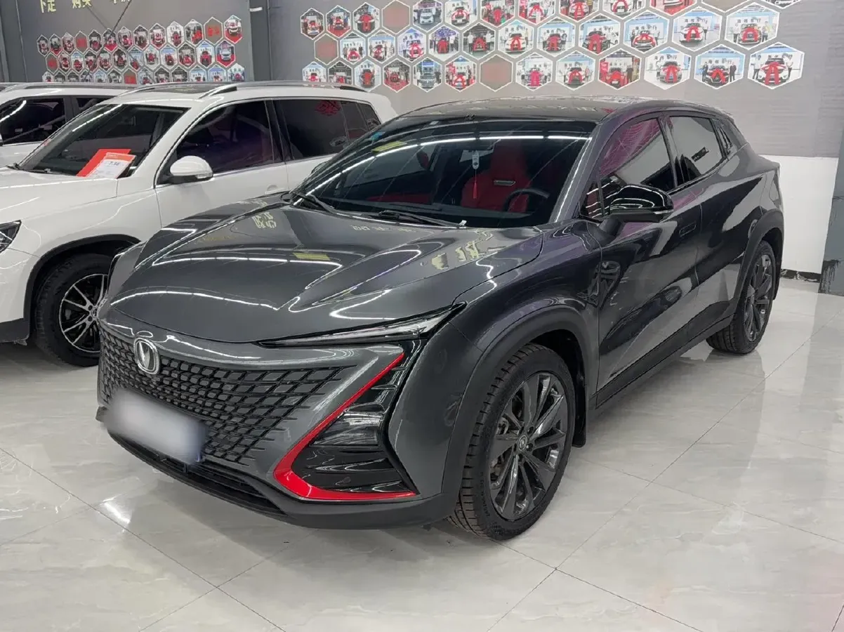 2020 ChangAn UNI-T 1.5T 180HP L4 7DCT,autocango,china used car exporter,china ev exporter,chinese used car exporter,chinese used ev exporter